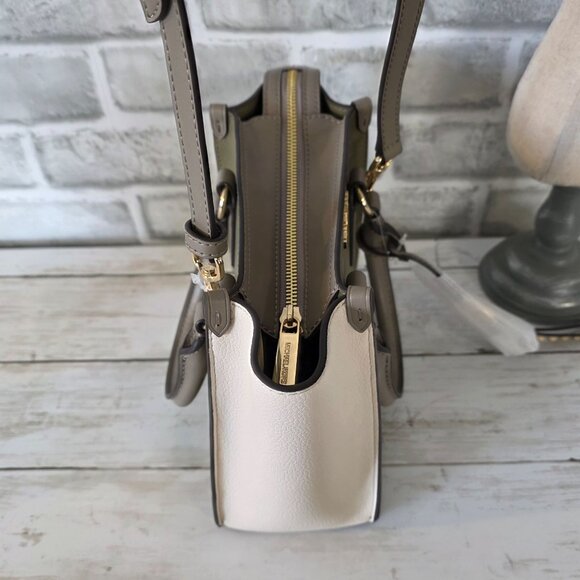 Michael Kors Marilyn Small Color Block Saffiano Leather Messenger Bag NEW - Picture 3 of 15